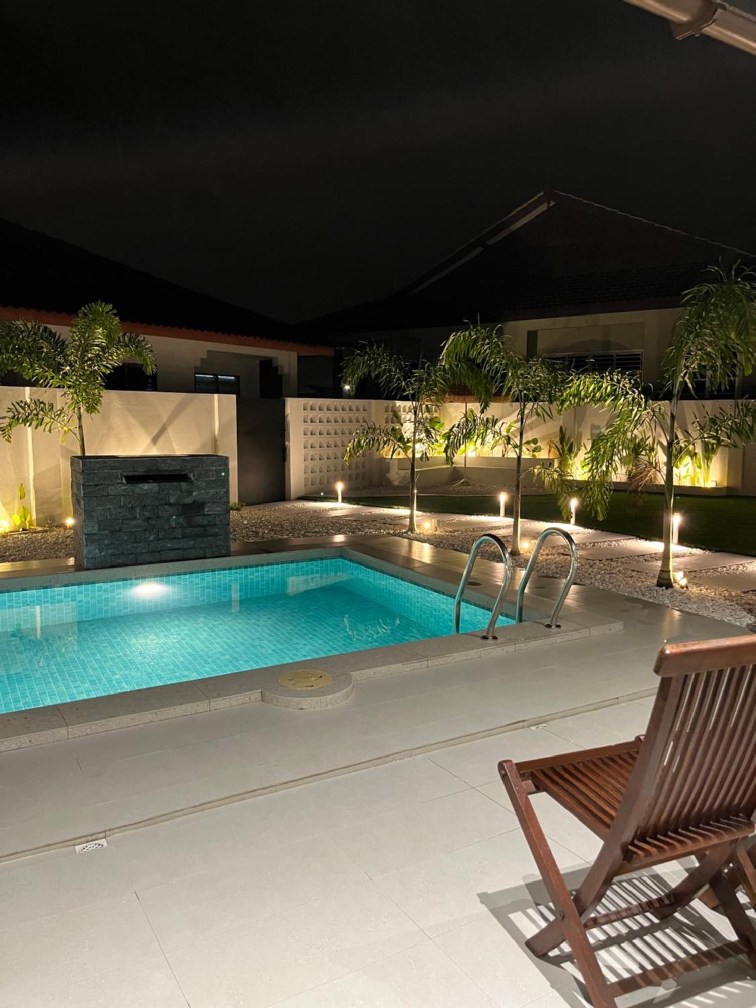 Home In Terengganu With Private Pool Kuala Terengganu Kültér fotó